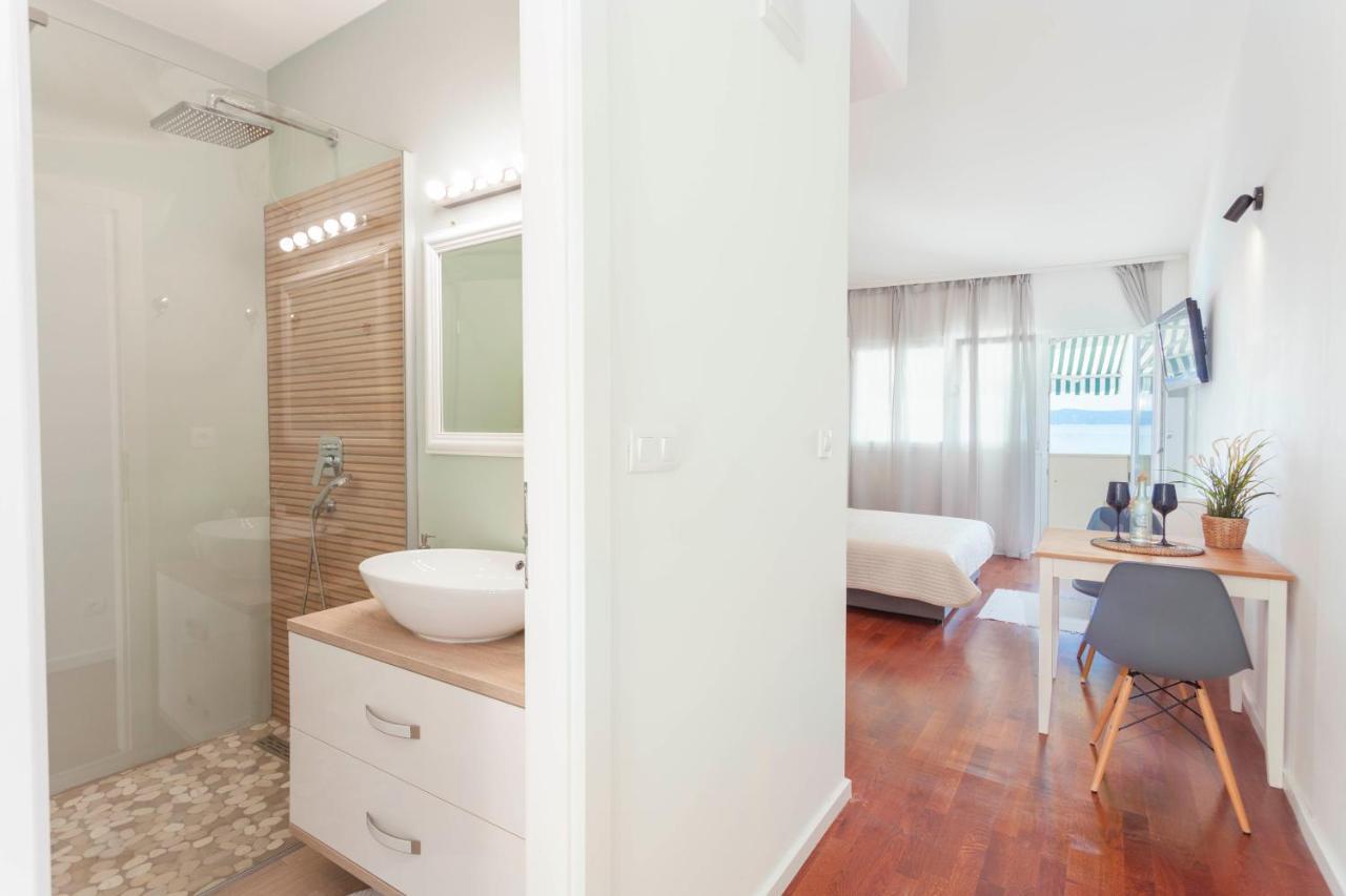 Amazing View Apartment ตราสนิสเซ ภายนอก รูปภาพ